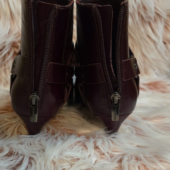 Vince Camuto Brown Ankle Boots with Buckle Straps - Picture 6 of 16